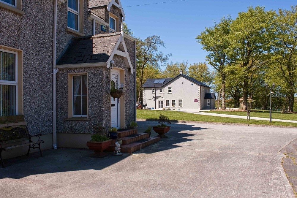 Groarty House/Manor Hotell Londonderry Eksteriør bilde
