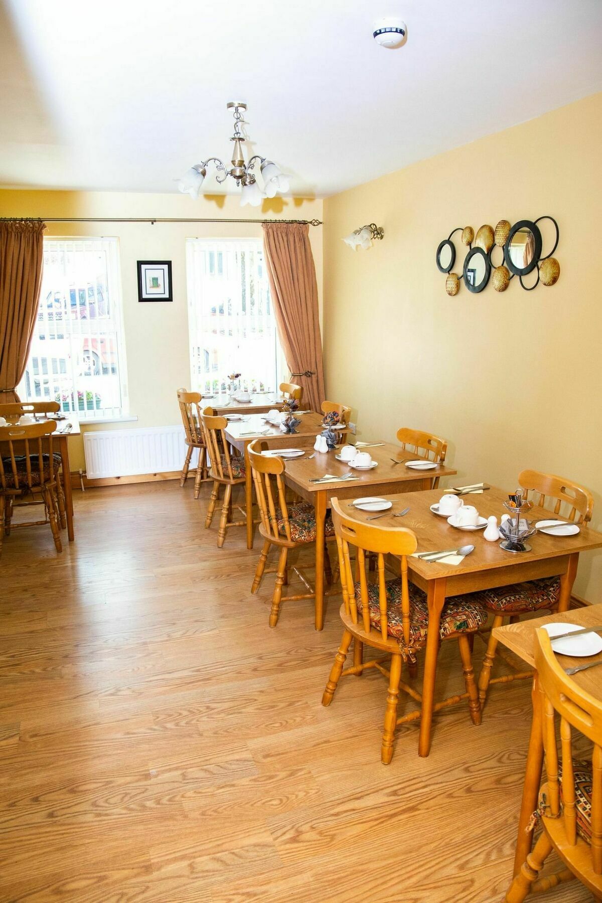 Groarty House/Manor Hotell Londonderry Eksteriør bilde