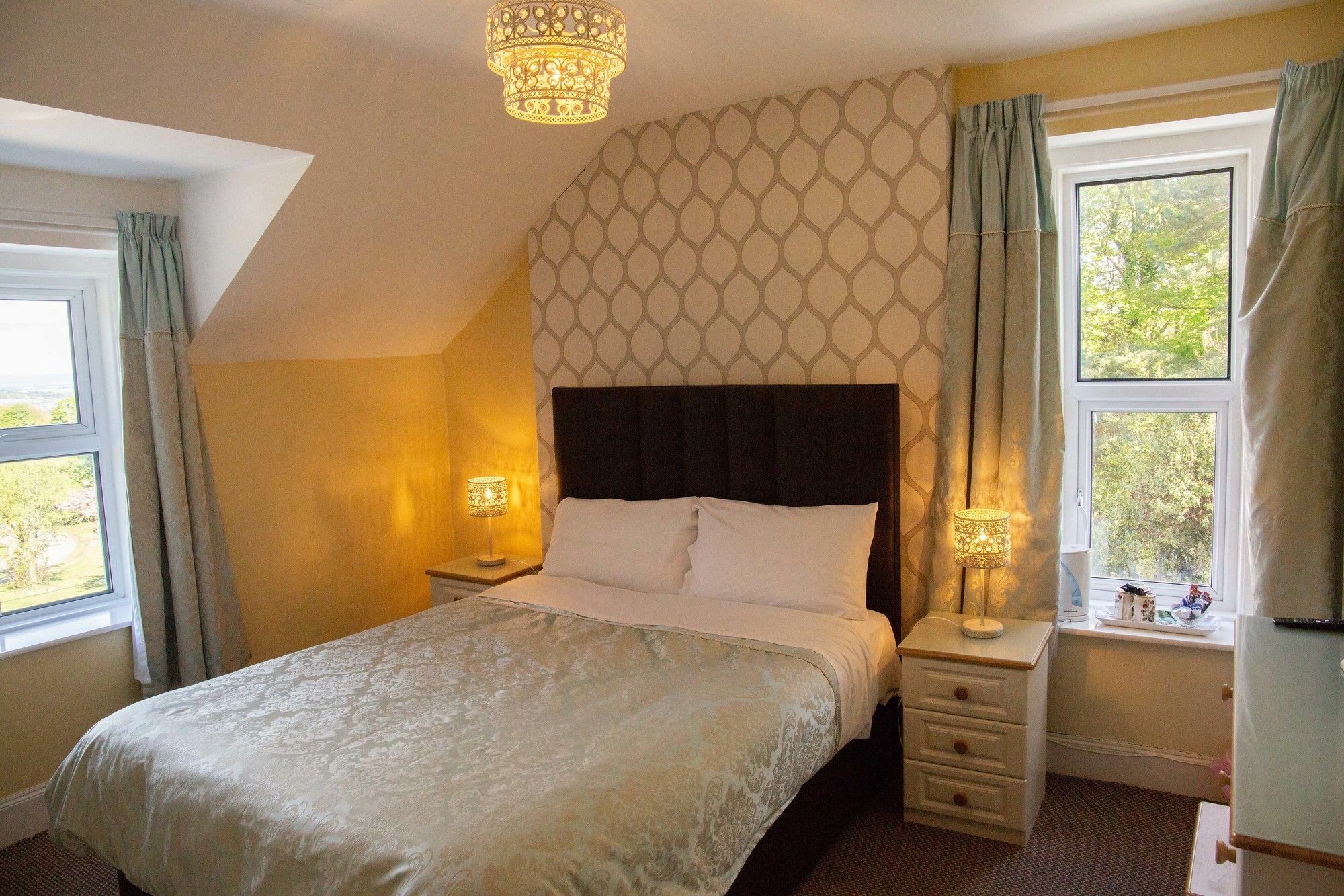 Groarty House/Manor Hotell Londonderry Eksteriør bilde